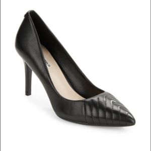 KARL LAGERFELD PARIS Roulle Leather Point-Toe Pumps size 8.5